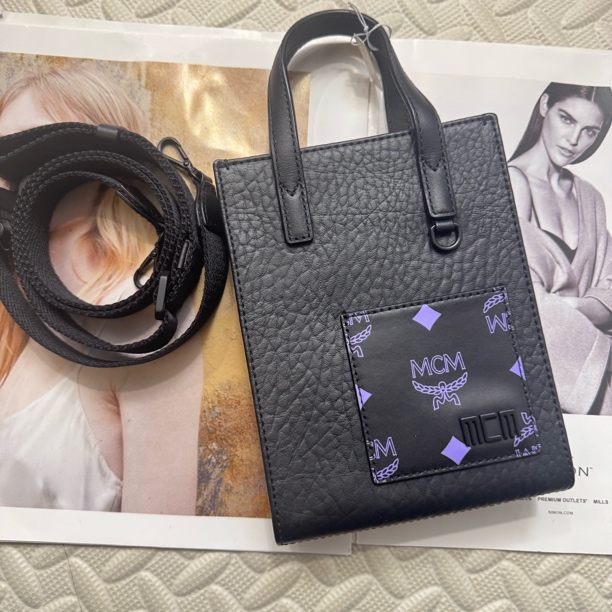 99新 MCM 大麦中古/mcm黑色三格琴谱/斜挎包