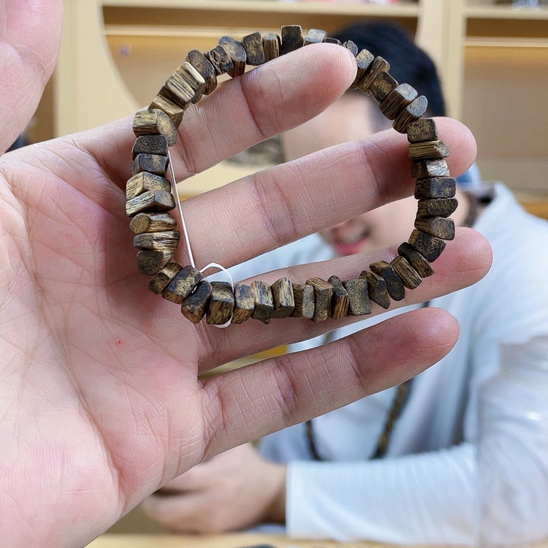 杨***丁沉香沉香碎屑碎银子单圈07/6克多样性发一