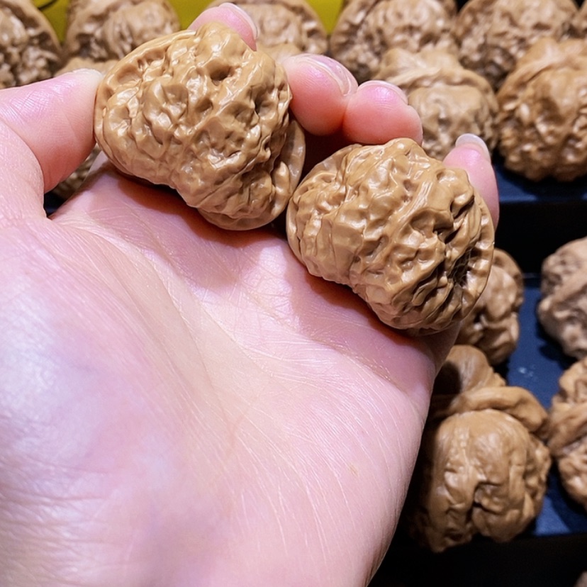 【闪购商品】核桃手串/手链荧*边39蛤蟆头