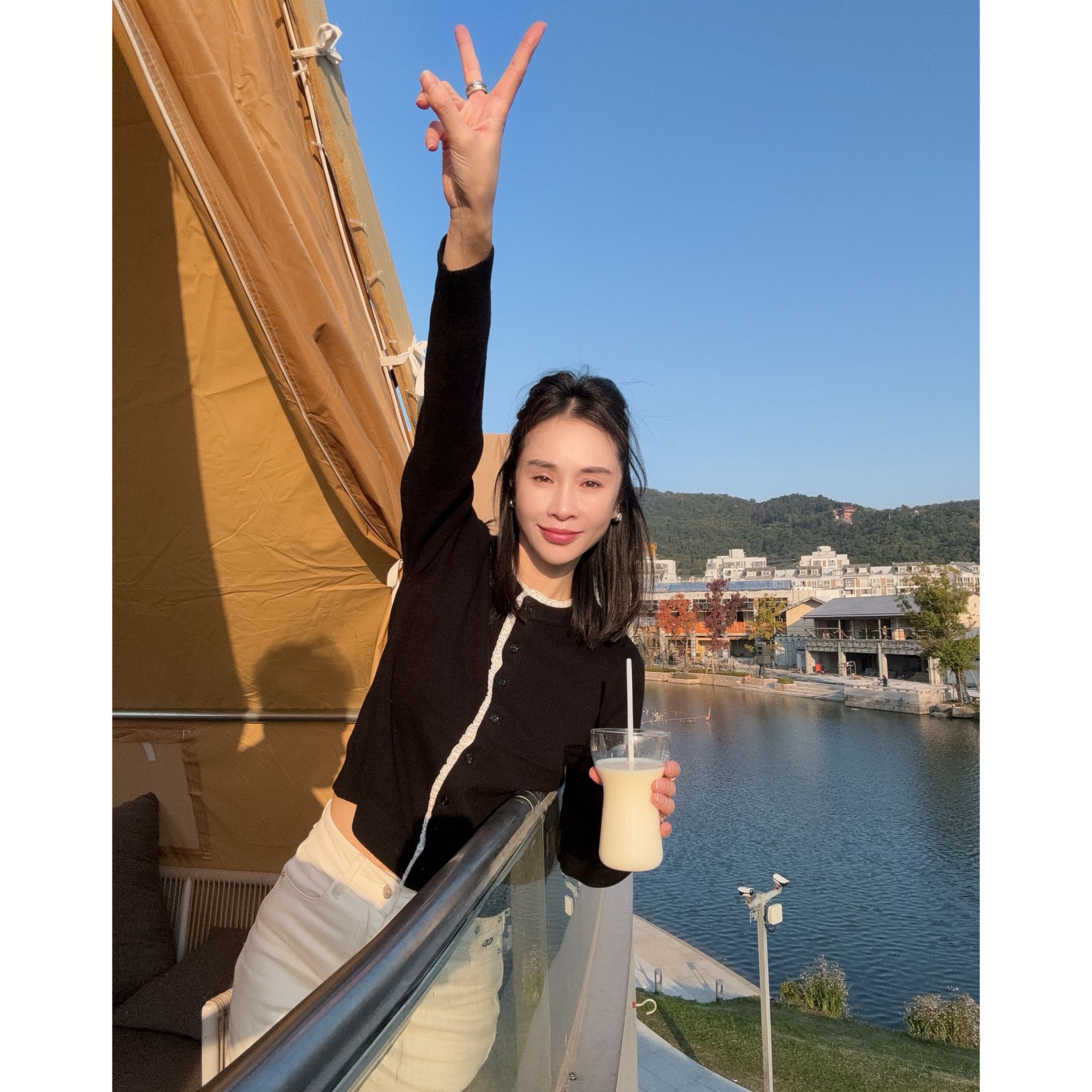  （小雨推荐85966）花边慵懒风女常规款羊毛开衫简约百搭