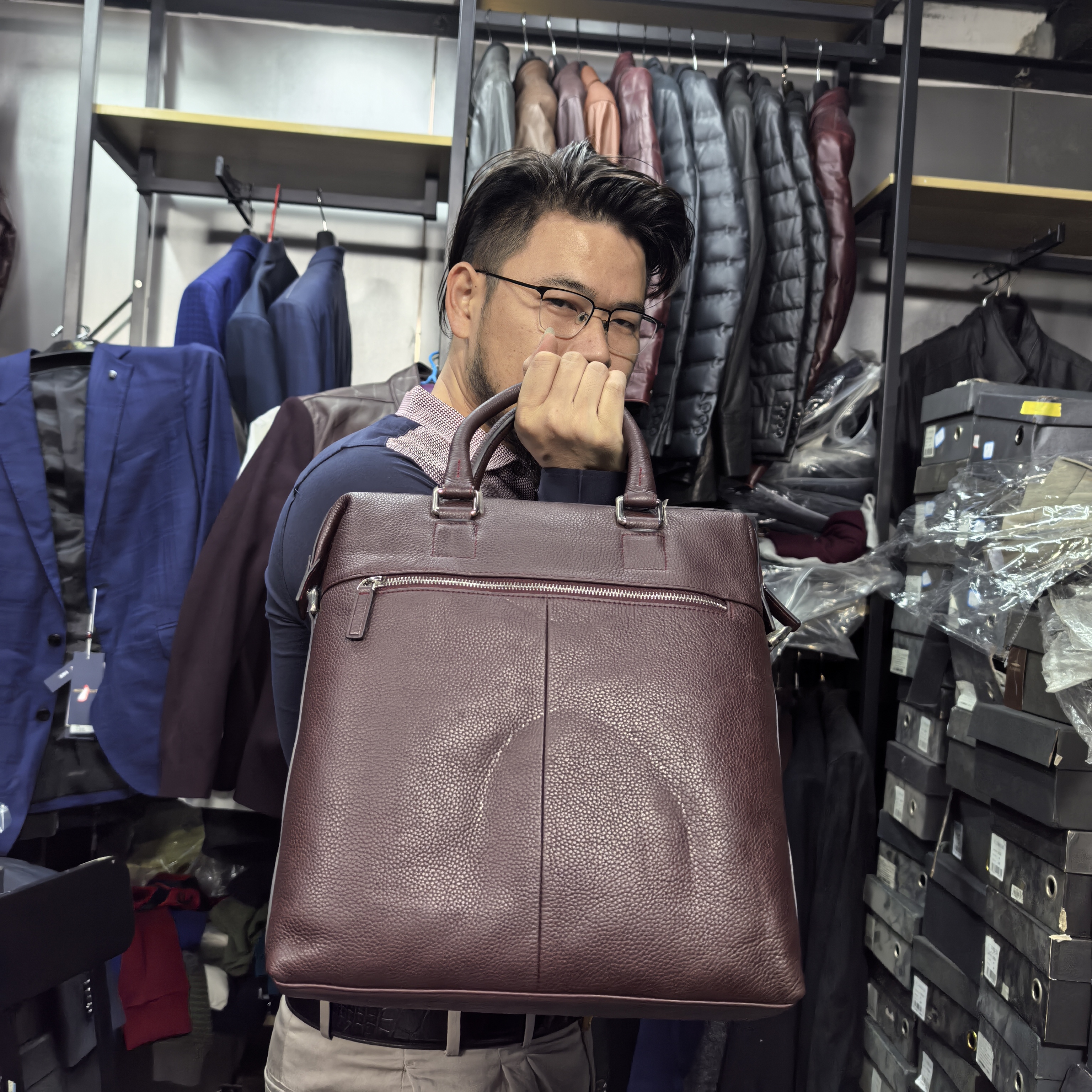 品牌枣红，男士商务公文包