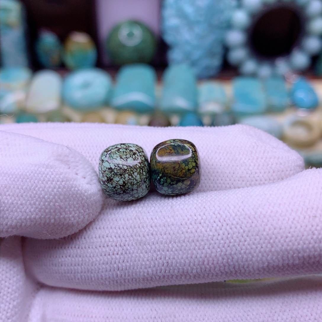 绿松石颈饰未镶嵌厚***@