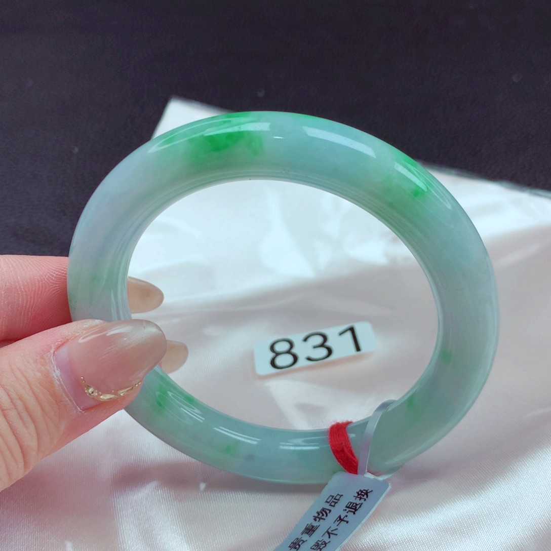 翡翠未镶嵌手镯手镯88