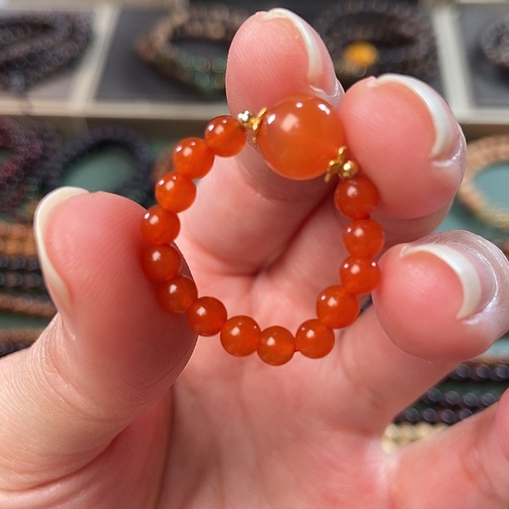 南红玛瑙戒指未镶嵌