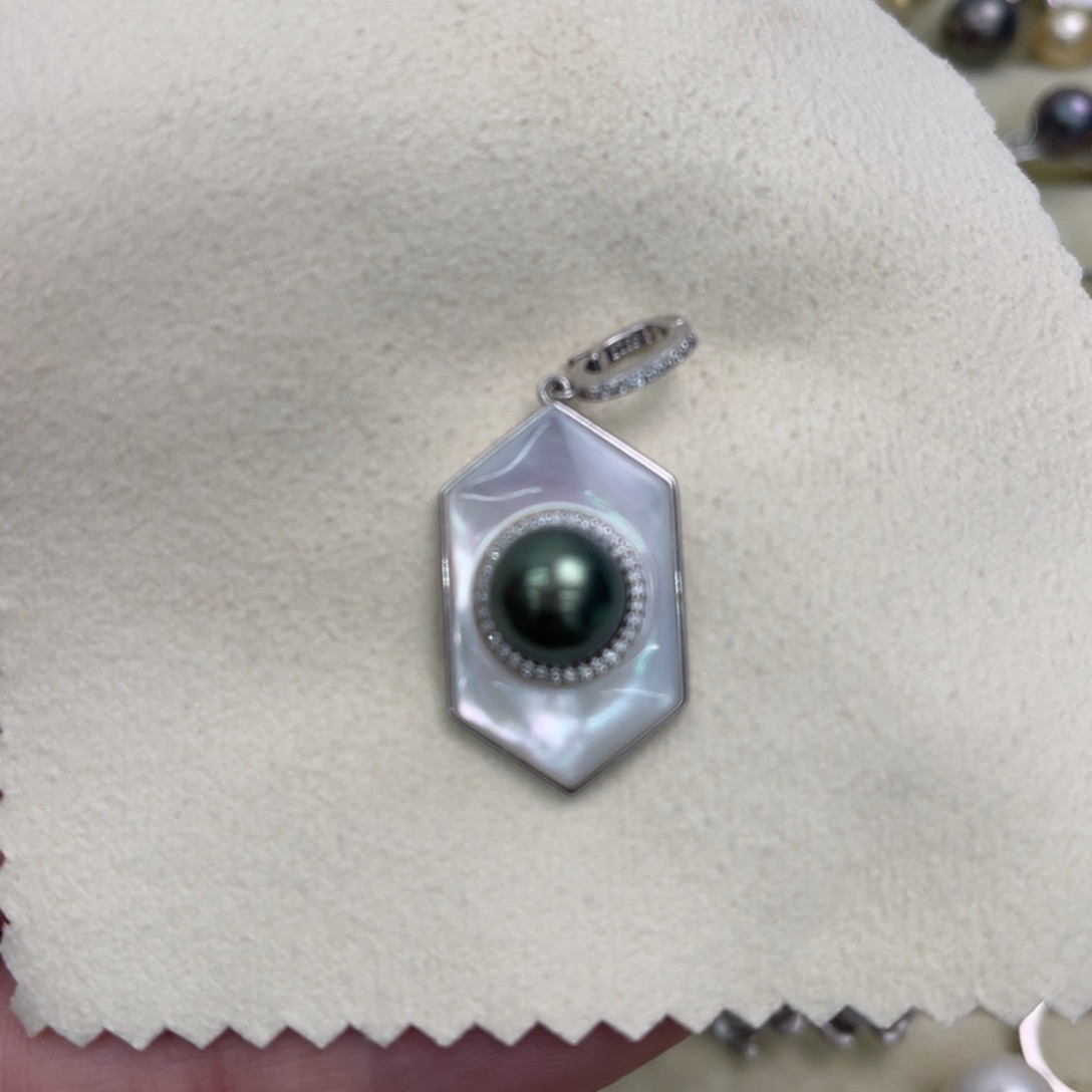 【闪购商品】海水珍珠颈饰银S925镶嵌