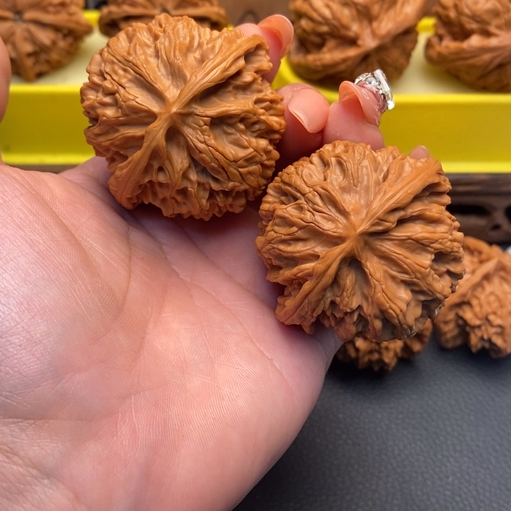 春***冬文玩核桃把件661苹果圆47