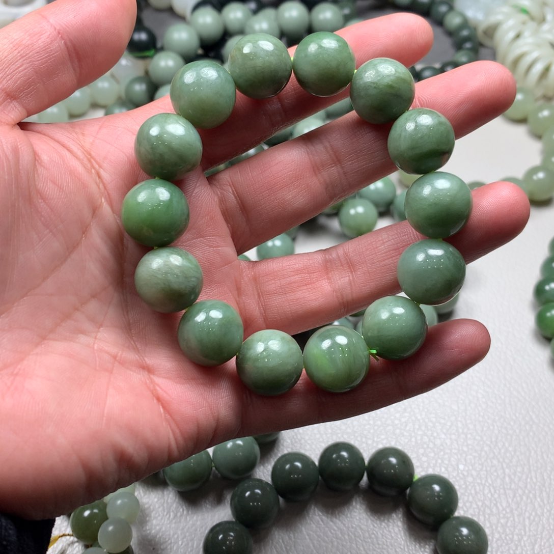 和田玉（碧玉）手链未镶嵌
