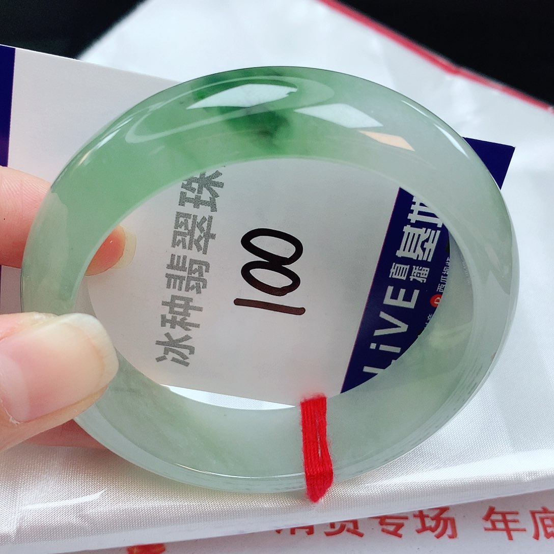 翡翠手镯未镶嵌缅甸天然A货翡翠手镯