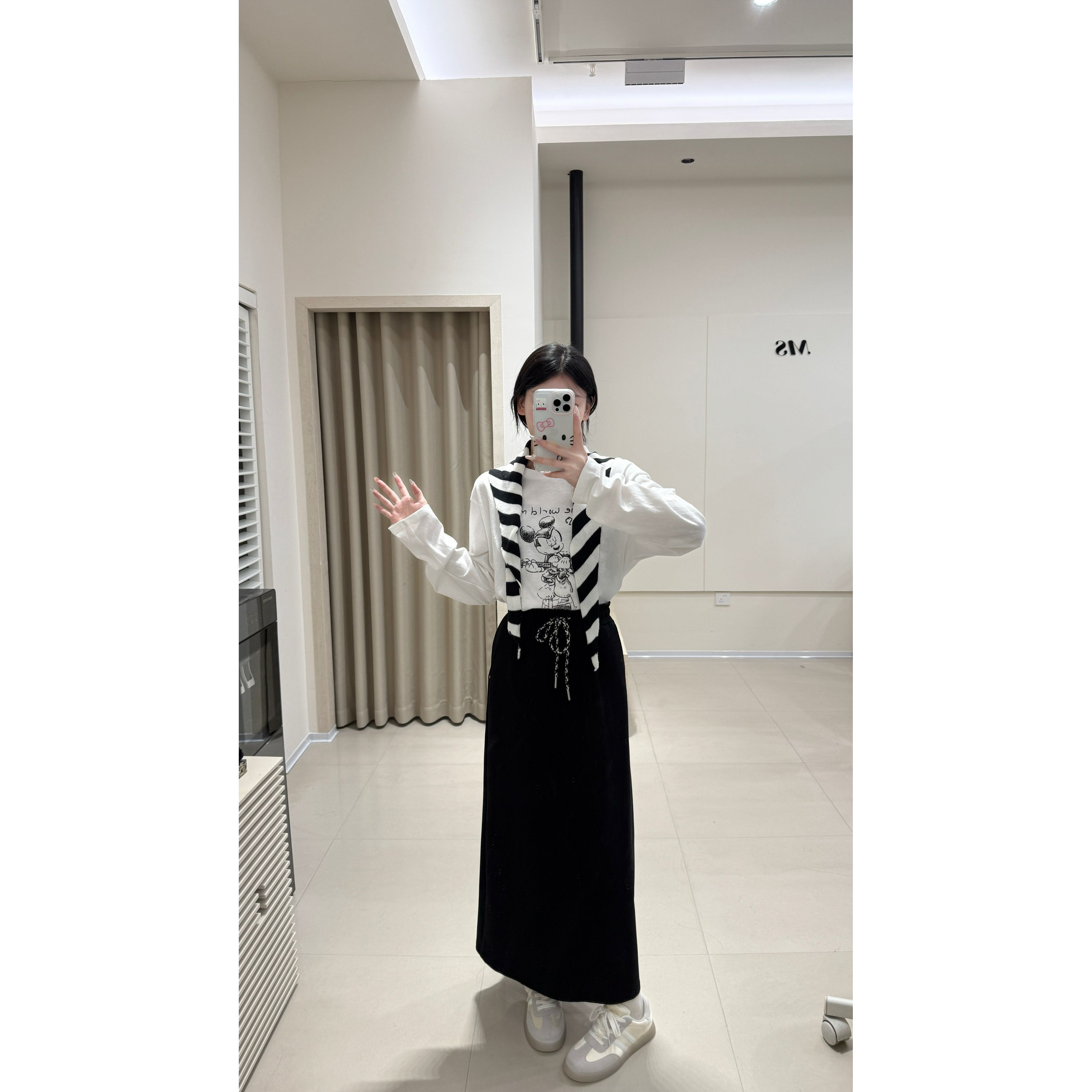 韩系趣味卡通长袖t恤宽松百搭松弛感上衣带披肩2025秋新款