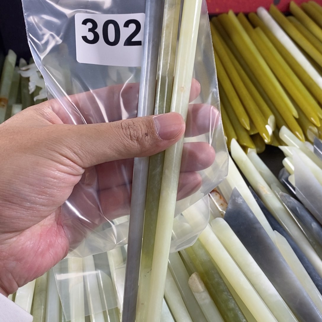 未镶嵌蛇纹石玉发簪运**敏