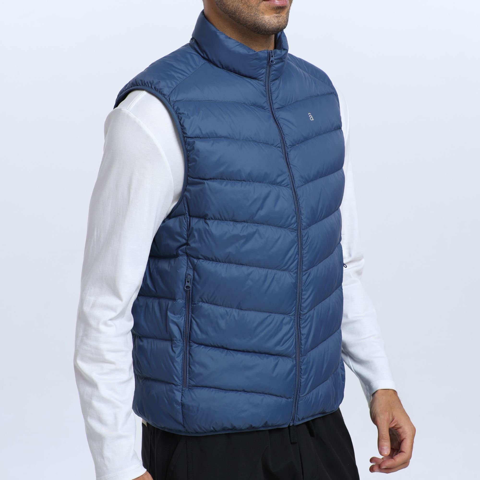 ZOANO/佐纳男轻暖羽绒立领马甲户外通勤两穿防风保暖不臃肿YV1018