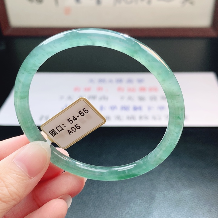 翡翠未镶嵌手镯翡翠手镯84