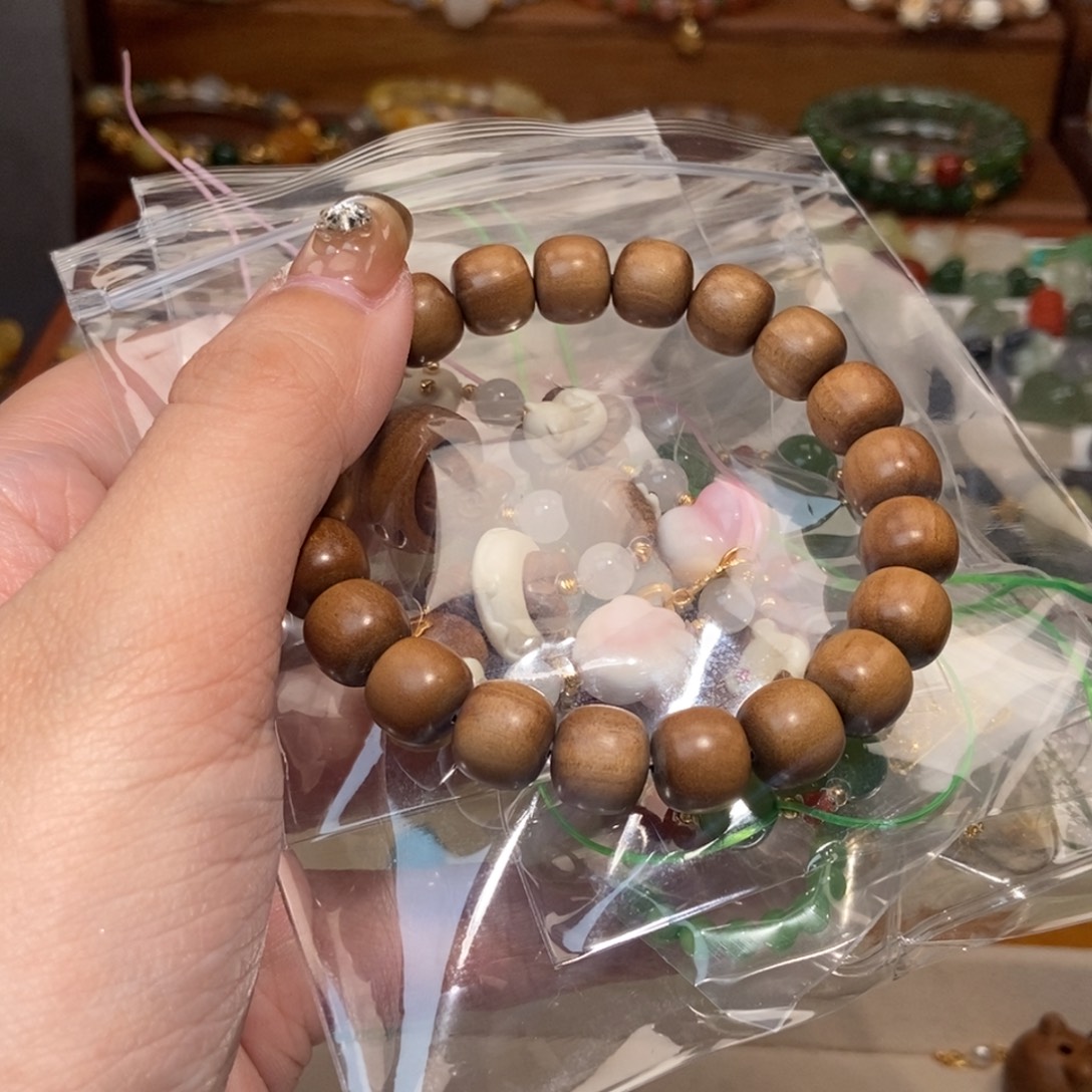 s***r无事牌非洲檀香1111