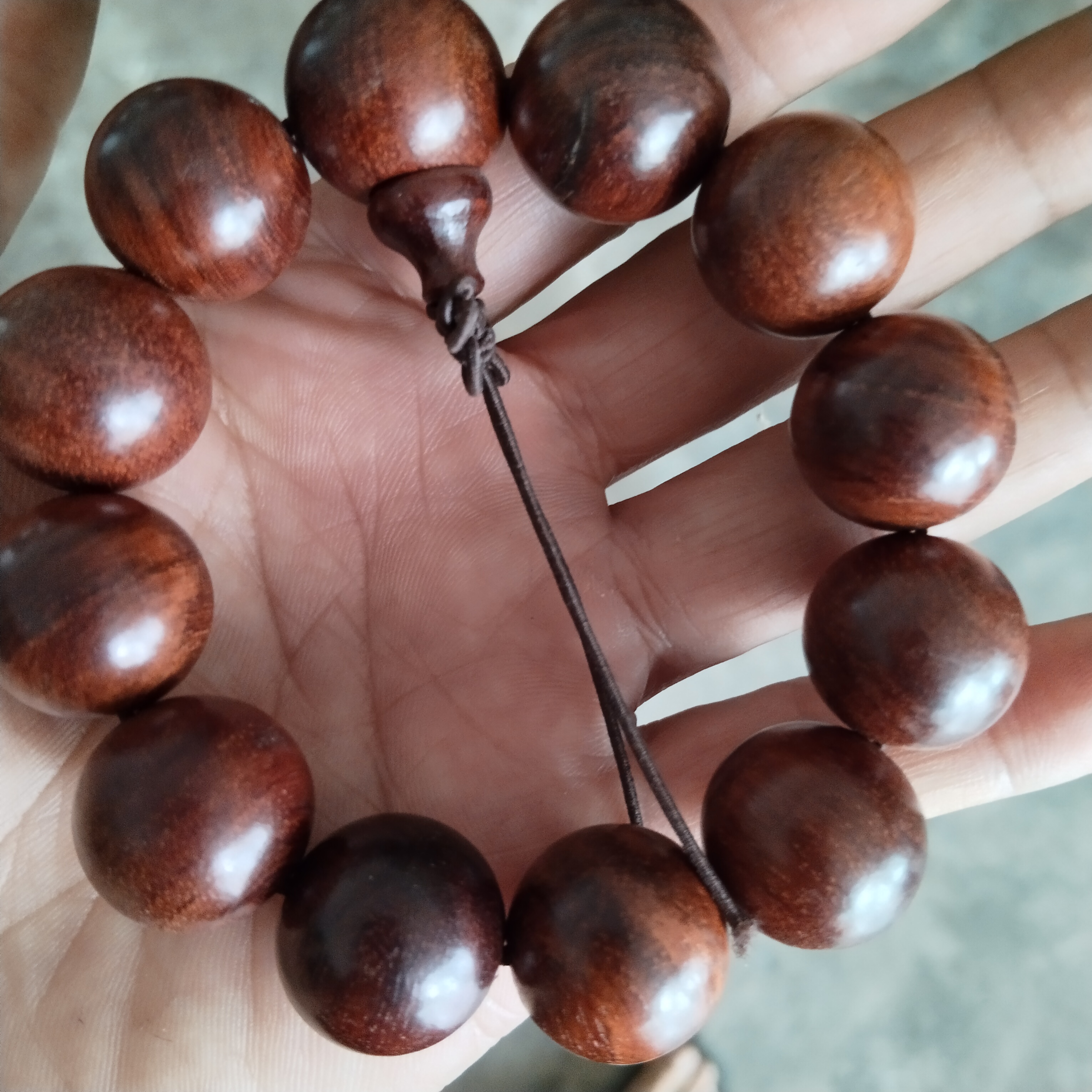 老挝大红酸枝木制手串2.0