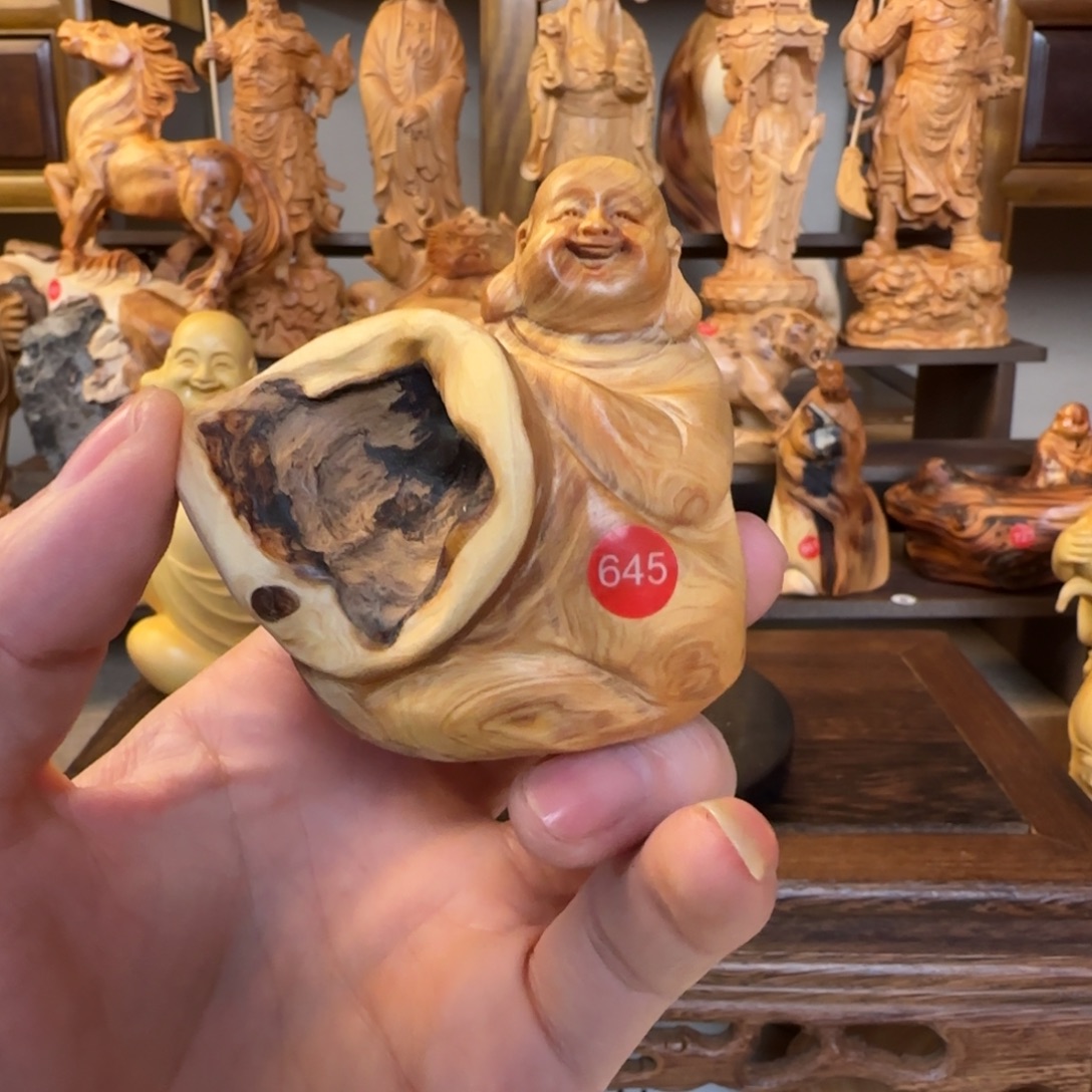 崖柏小木匠艺雕一物一拍