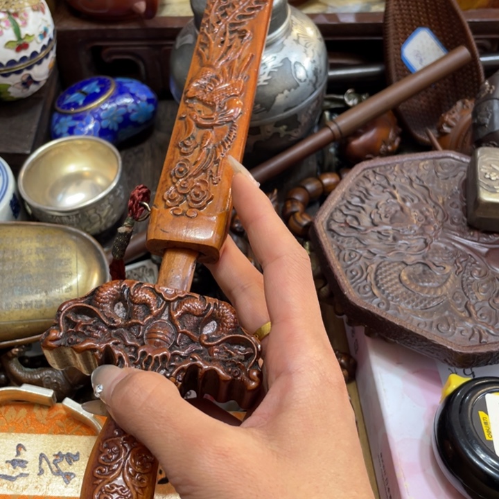 红酸枝木类端景台