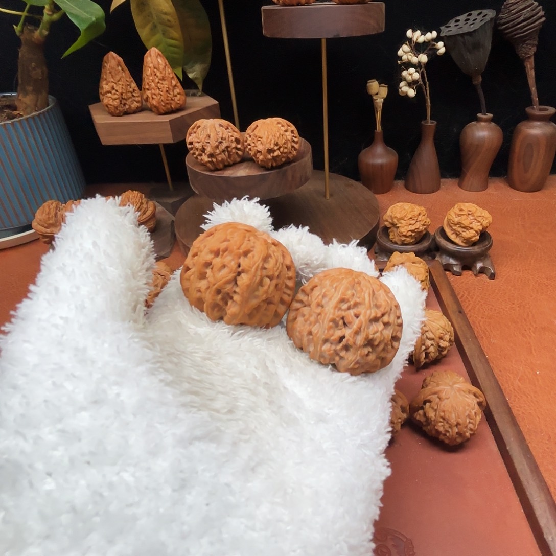 纯***击核桃手串/手链全品白狮子