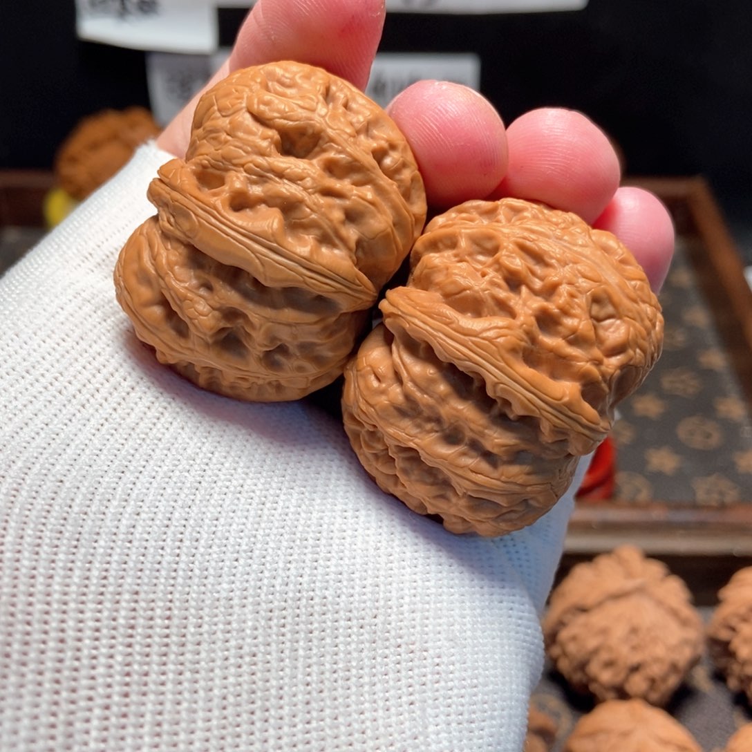 吊坠文玩核桃元宝42尺9