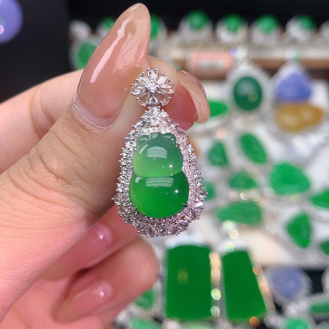 翡翠颈饰18K金镶嵌1111111