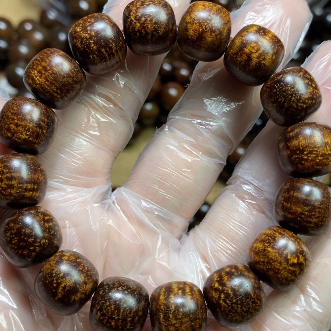 喵***长贡木巴贡大黑龙火焰龙1314