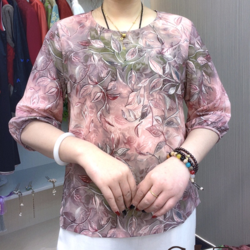 （反季清仓13）高档洋气时尚百搭桃夭粉叶晕染圆领上衣小衫