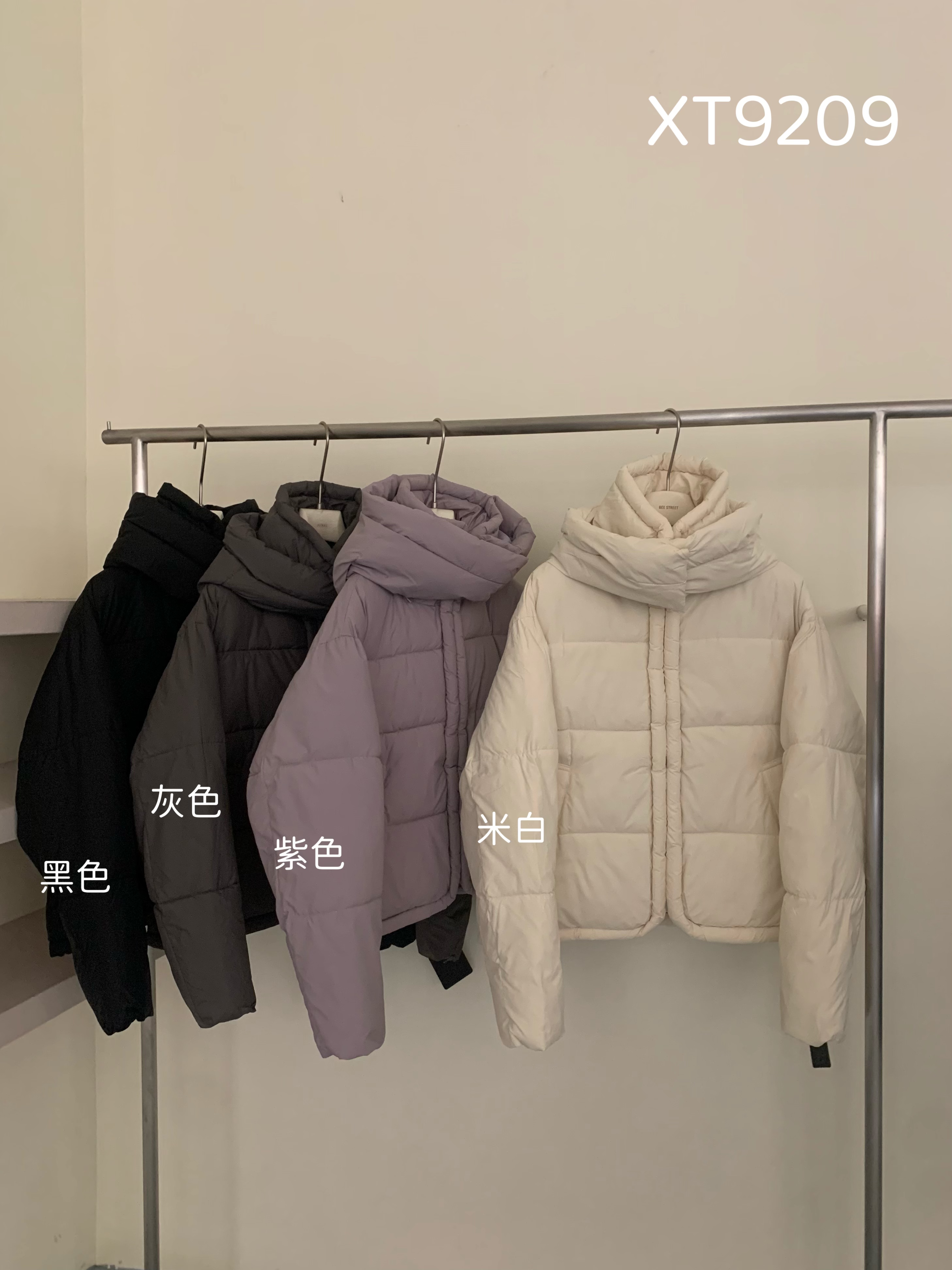 米多多 EVE-9209-连帽短款泡芙小众加厚面包服外套