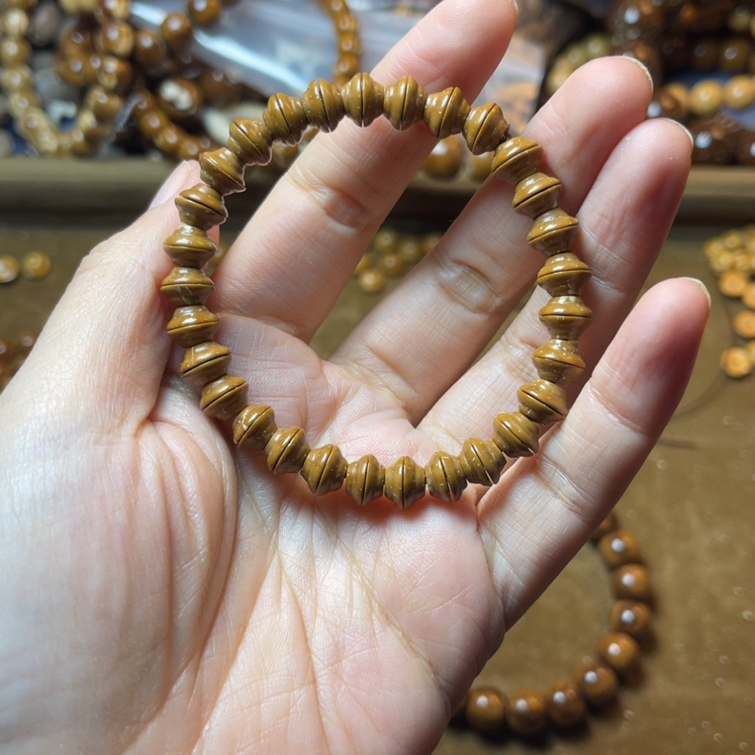 紫金鼠吊坠飞碟金饭碗