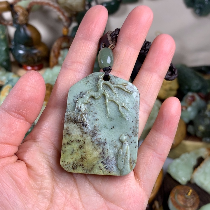 岫岩河磨玉（透闪石质玉）吊坠未镶嵌