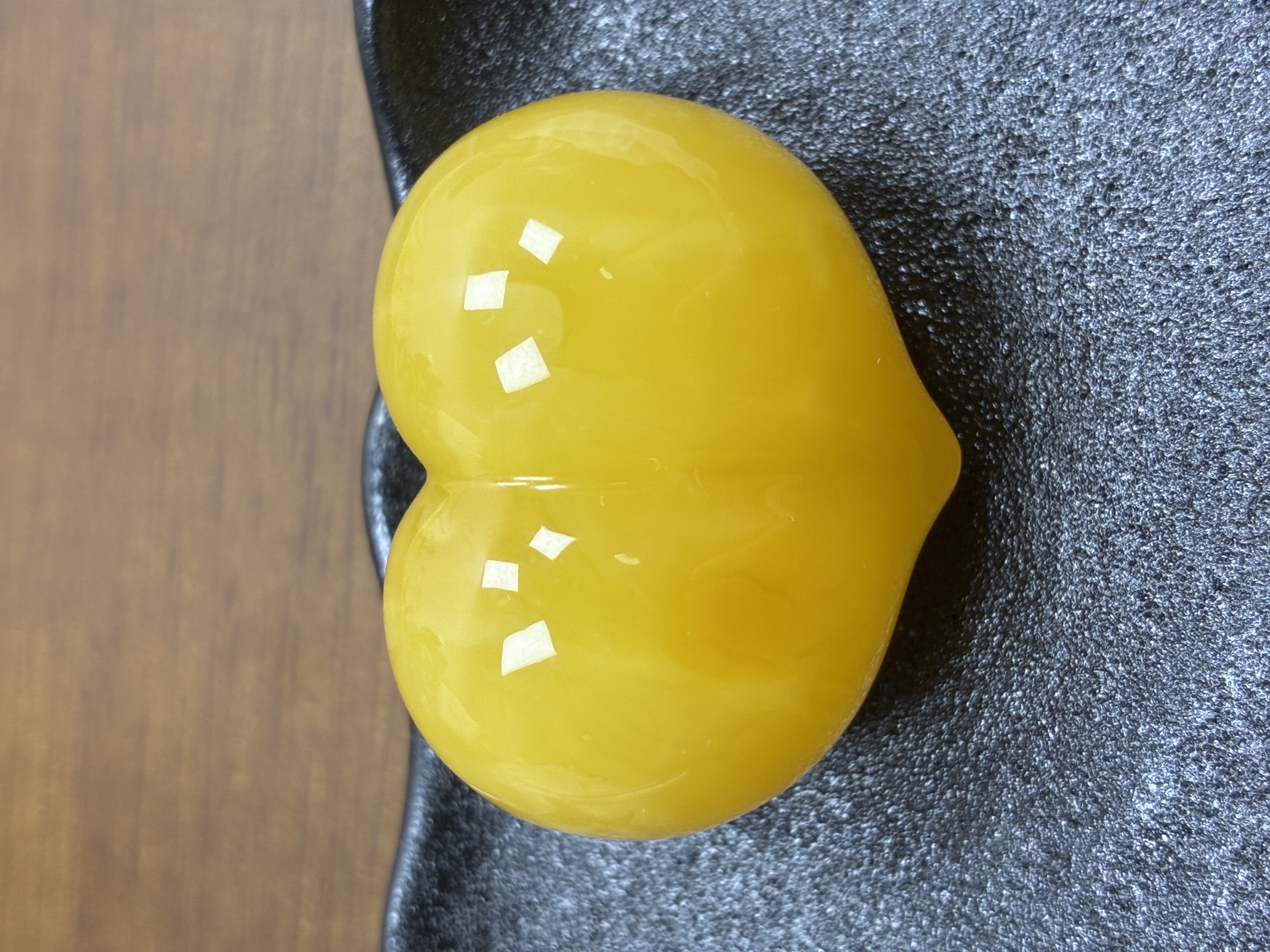 蜜蜡焦皮料浓蜡妖花爱心