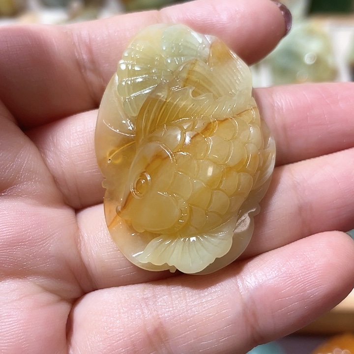 岫玉吊坠(赠链)未镶嵌