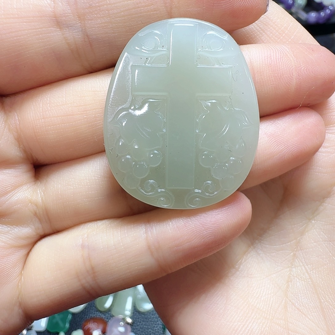 和田玉未镶嵌颈饰清货有棉不退换