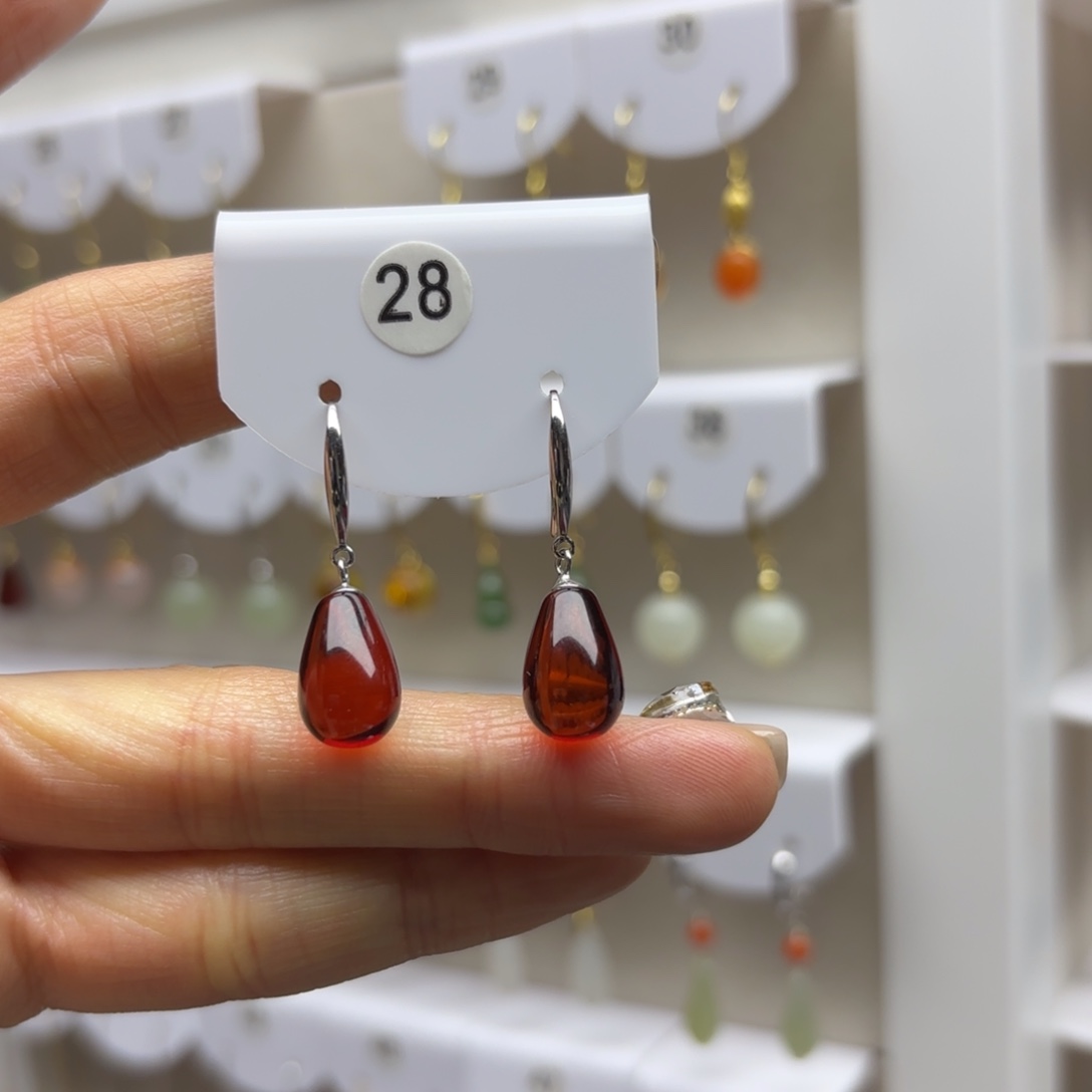 血珀银S925镶嵌耳饰