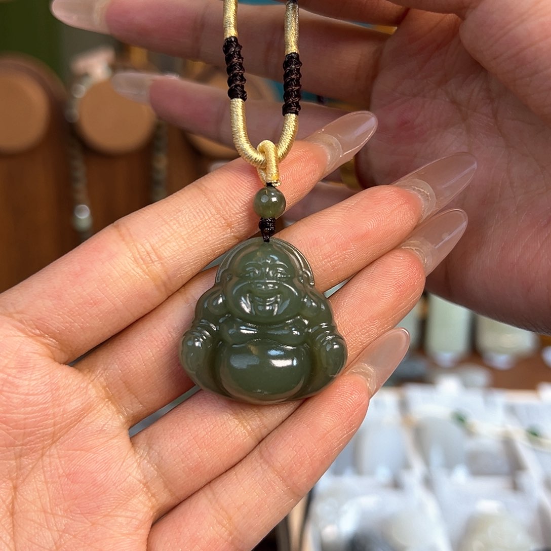 和田玉项链未镶嵌