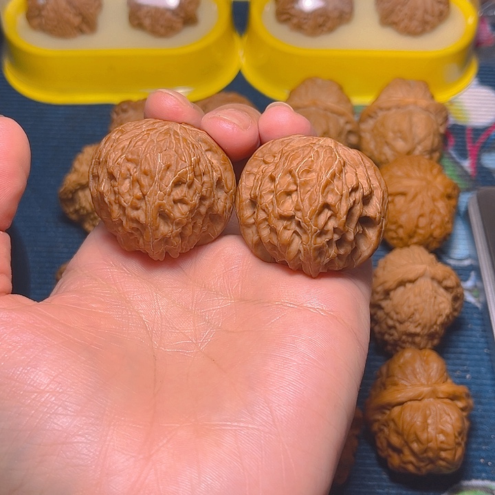 文玩核桃吊坠磨盘