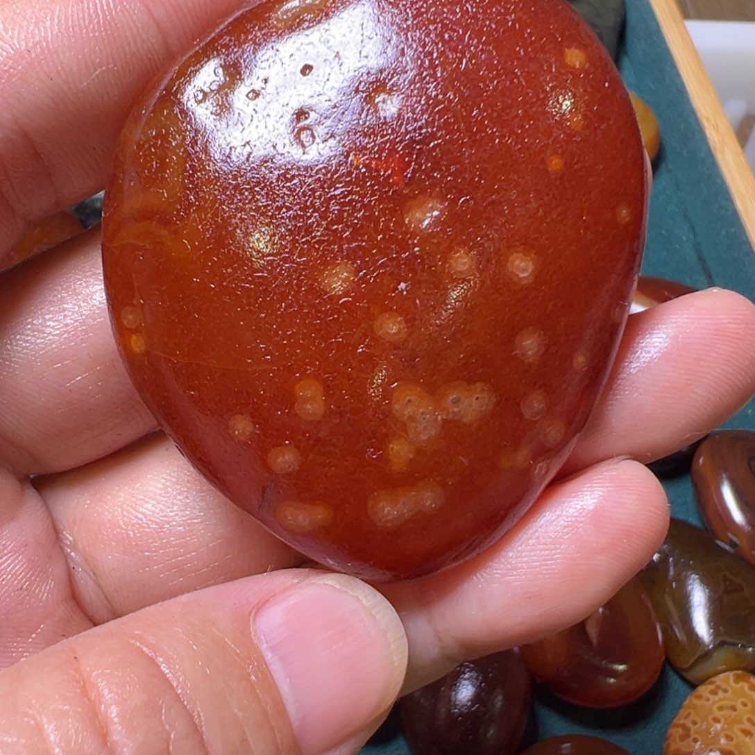 赏***戒瓷片马达加斯加奇石