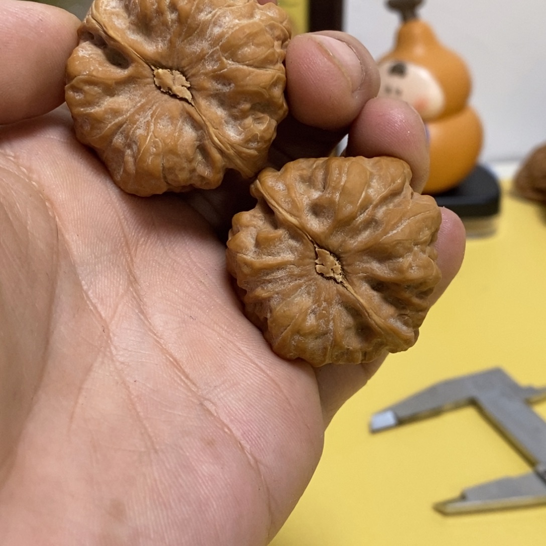 文玩核桃吊坠37加蛙蛙