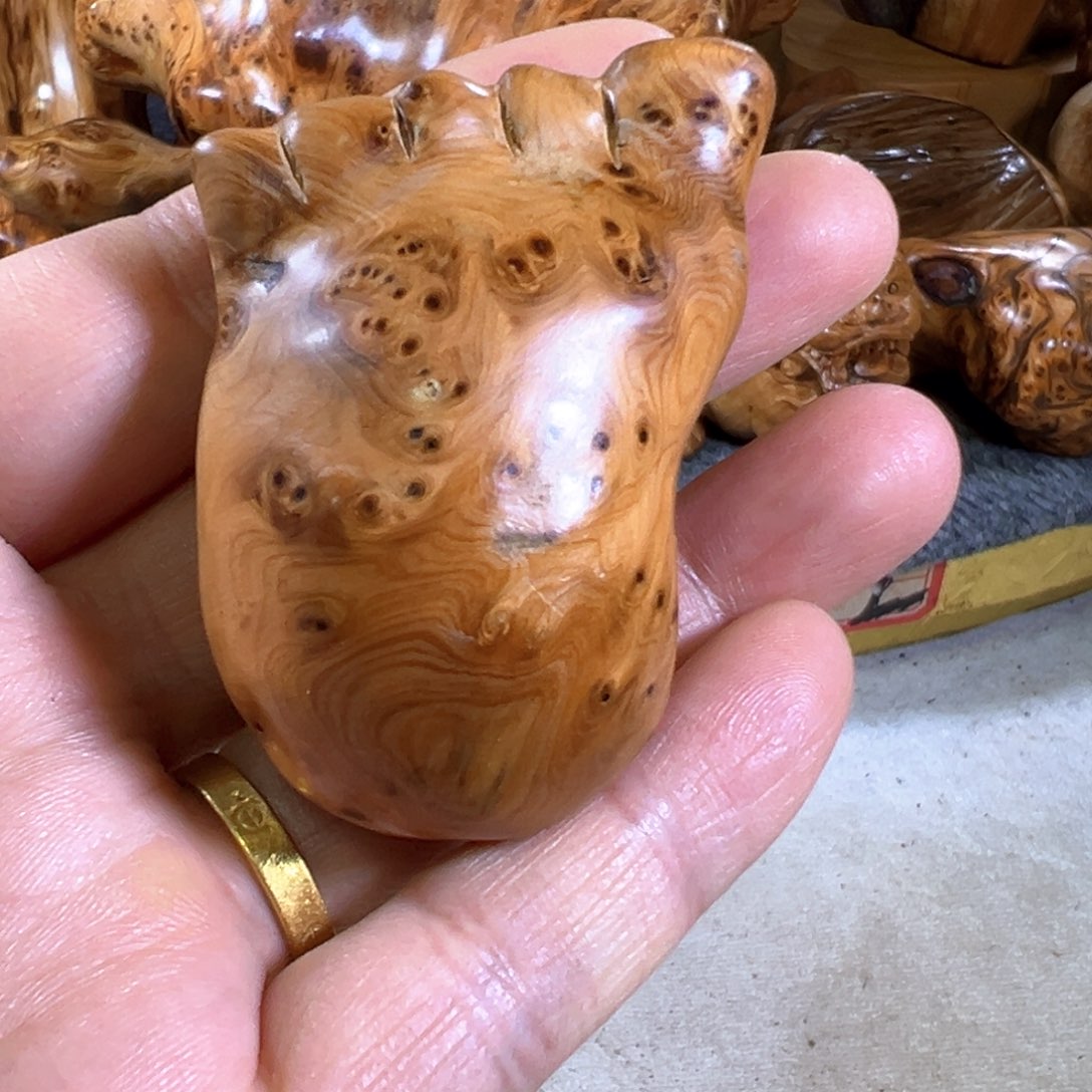 用***1柏木随行摆件手把件