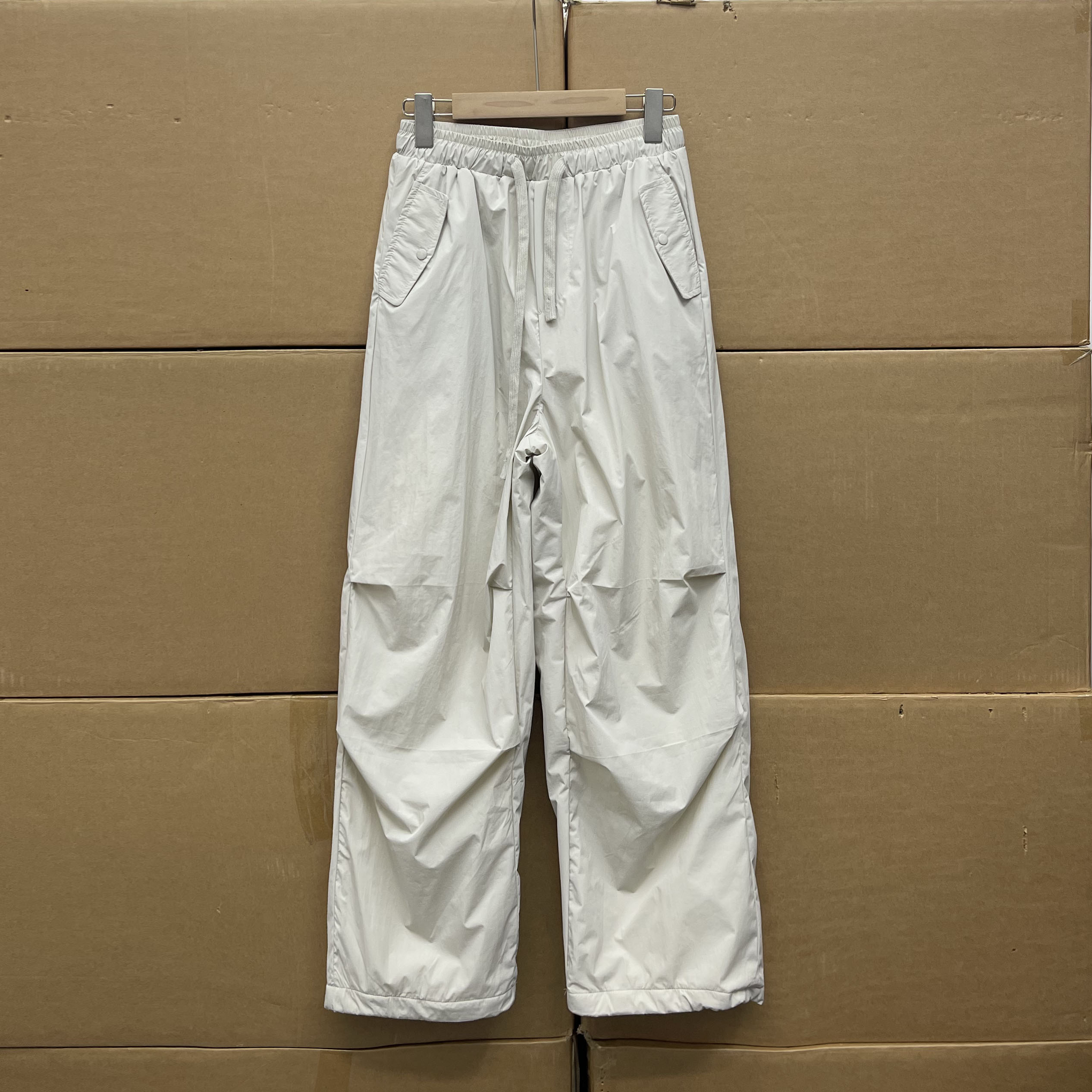 非沅！！蕉家！加绒保暖宽松防风防水工装阔腿裤伞兵裤冲锋裤女秋冬