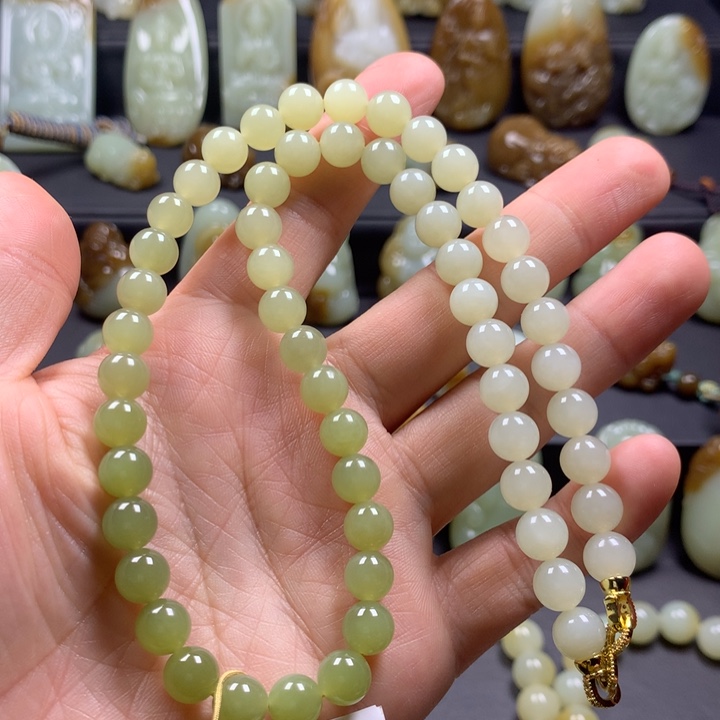 和田玉未镶嵌项链