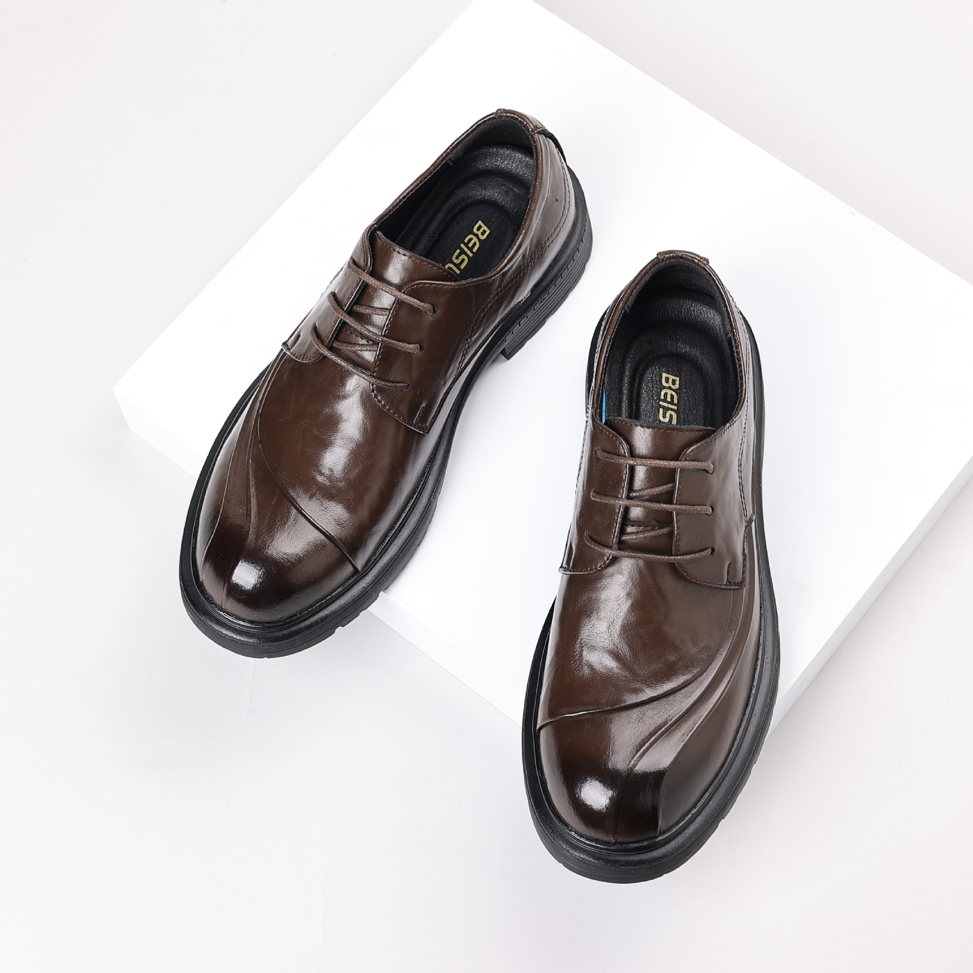 2025新款手抓纹皮鞋男士正装休闲商务工作鞋子软底结婚新郎鞋2515