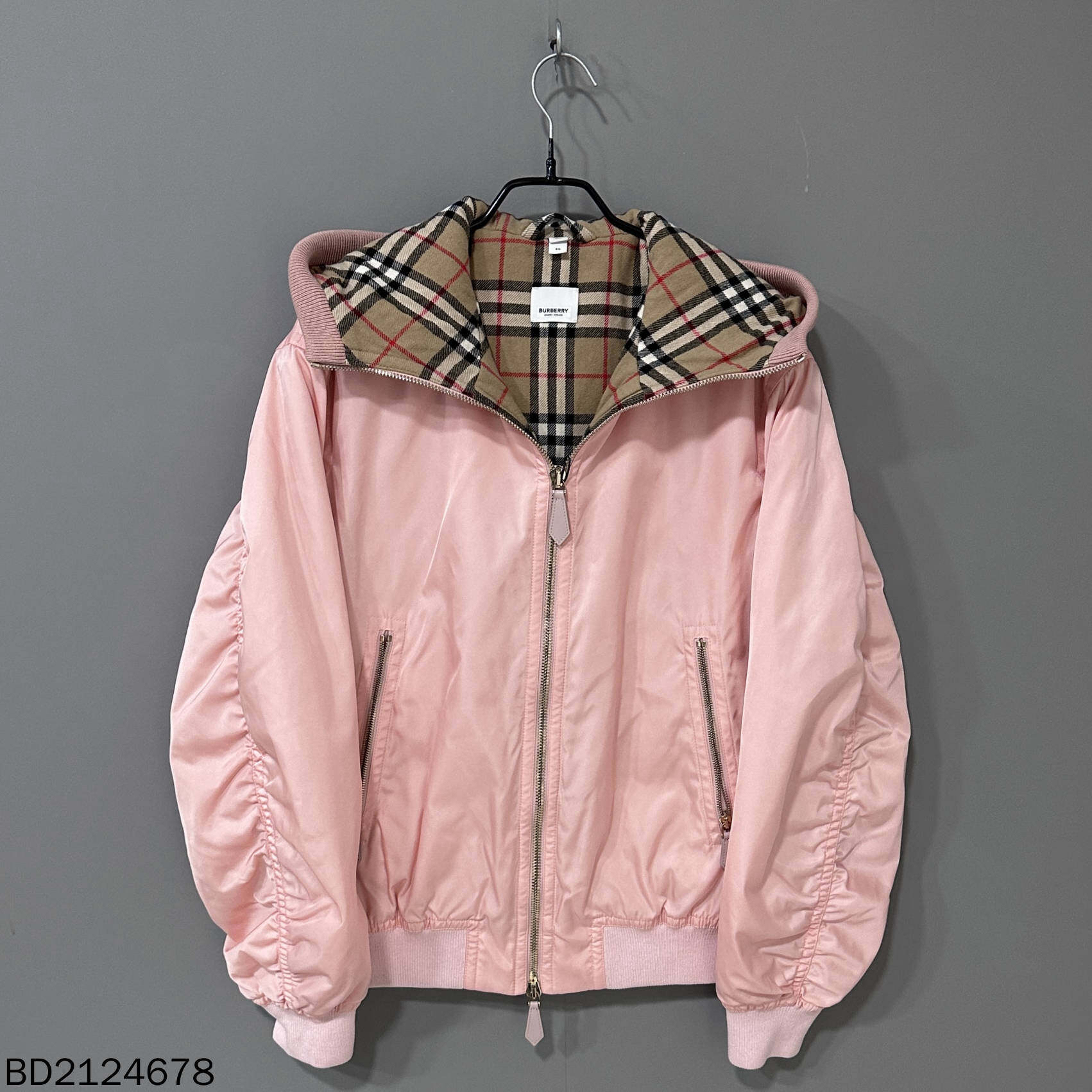 99新 BURBERRY/博柏利 内里格纹飞行员夹克外套/99新/46码/24678