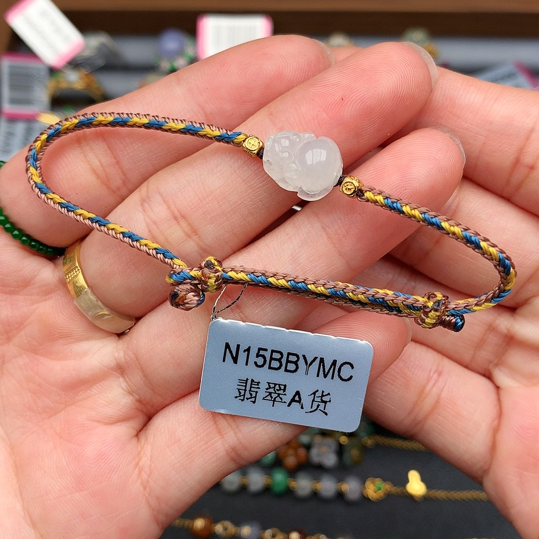 翡翠未镶嵌挂件一