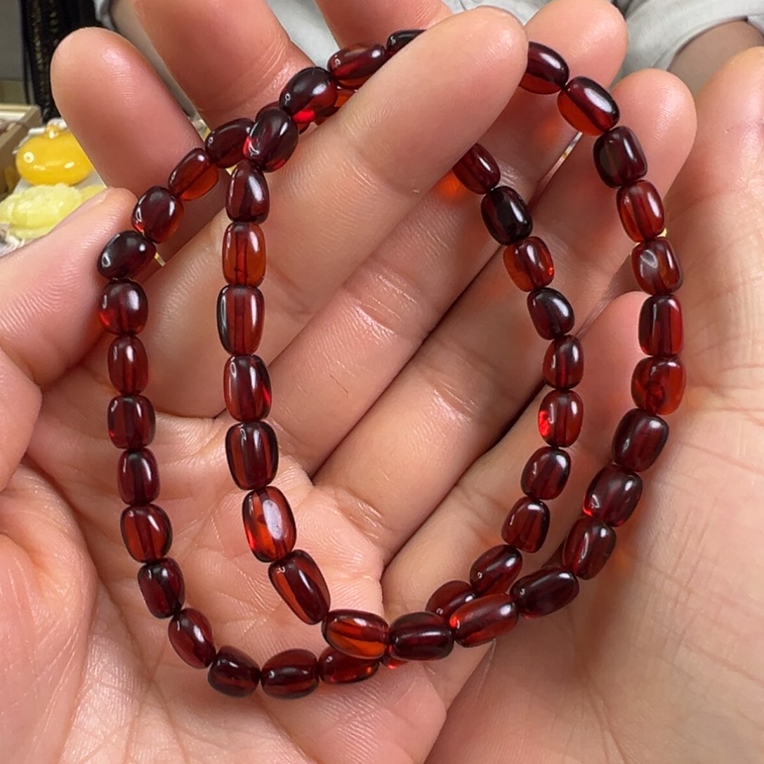 琥珀裸石未镶嵌多样性发一条