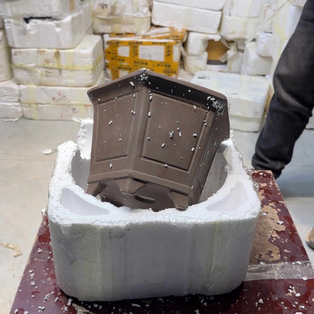 紫砂花盆瑕疵和瑕疵