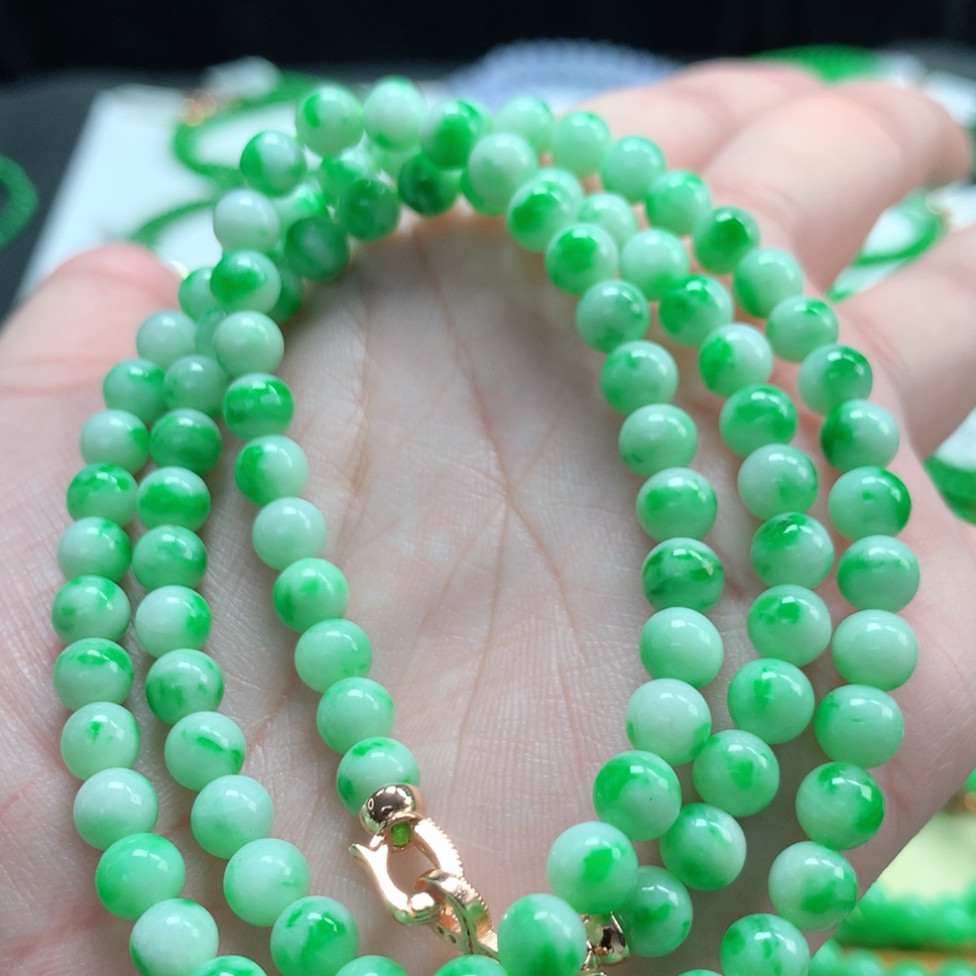 翡翠未镶嵌手链翡翠