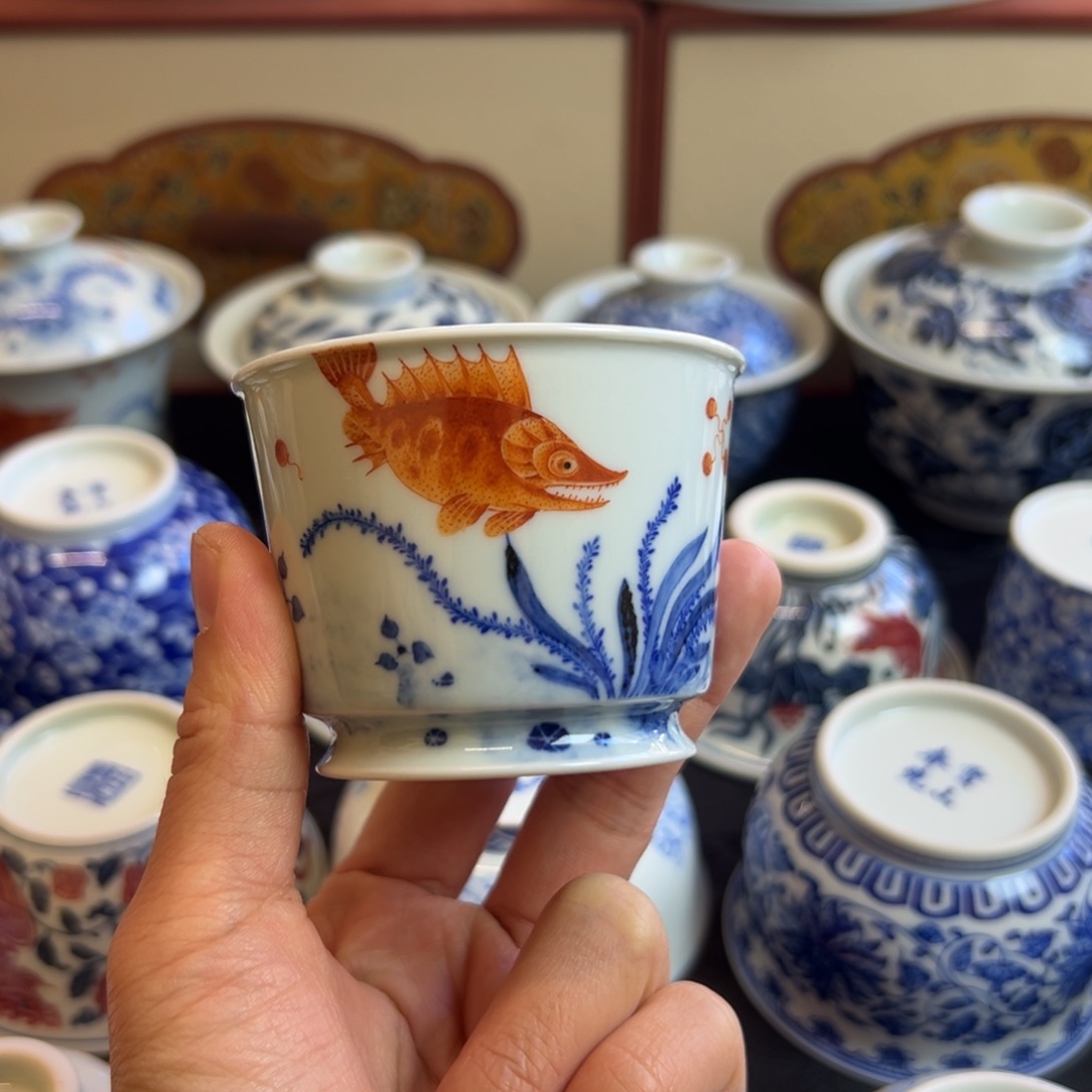 斗彩点工鳜鱼马蹄