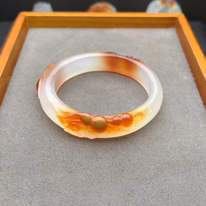 玛瑙/玉髓手镯未镶嵌墨**裳