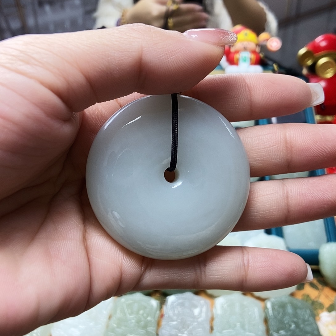 和田玉颈饰未镶嵌J****白