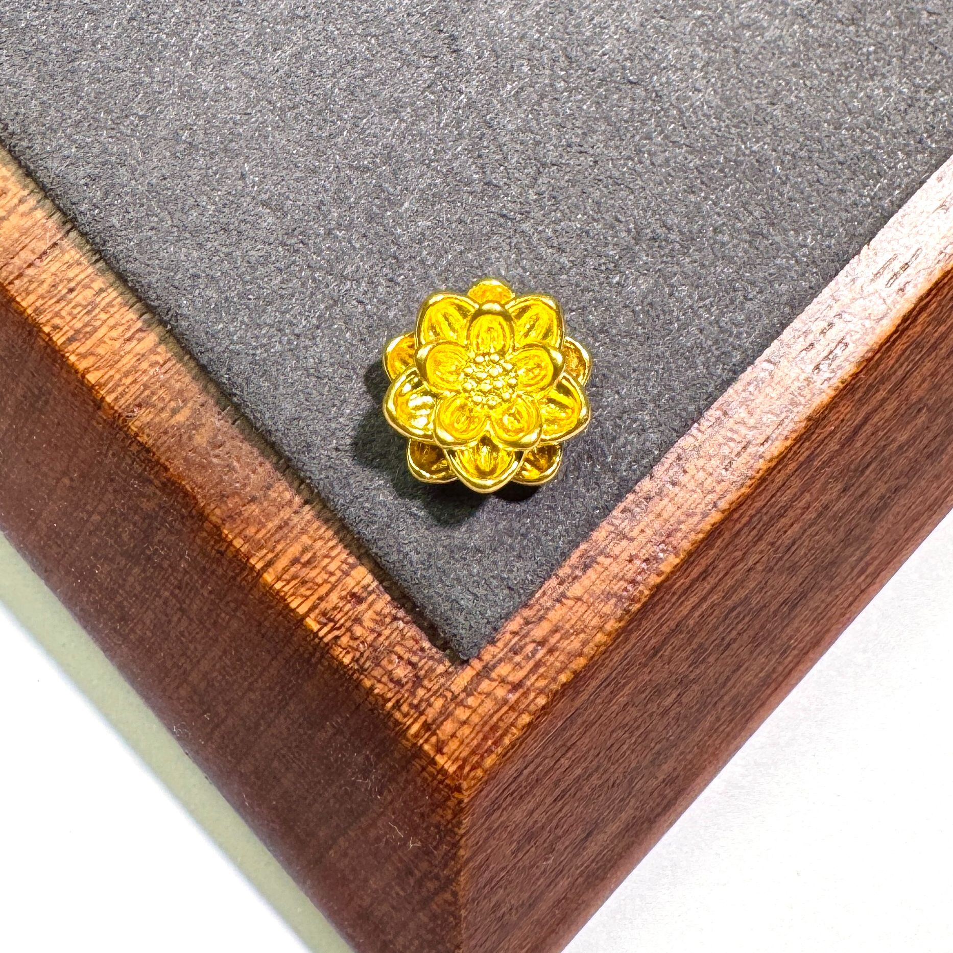足金999中穿小莲花CH6607