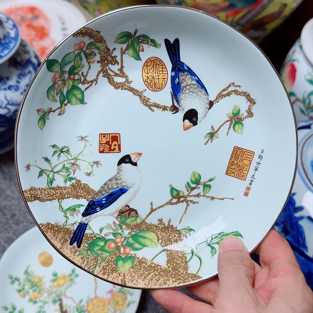 摆件瓷器的工艺技术与艺术